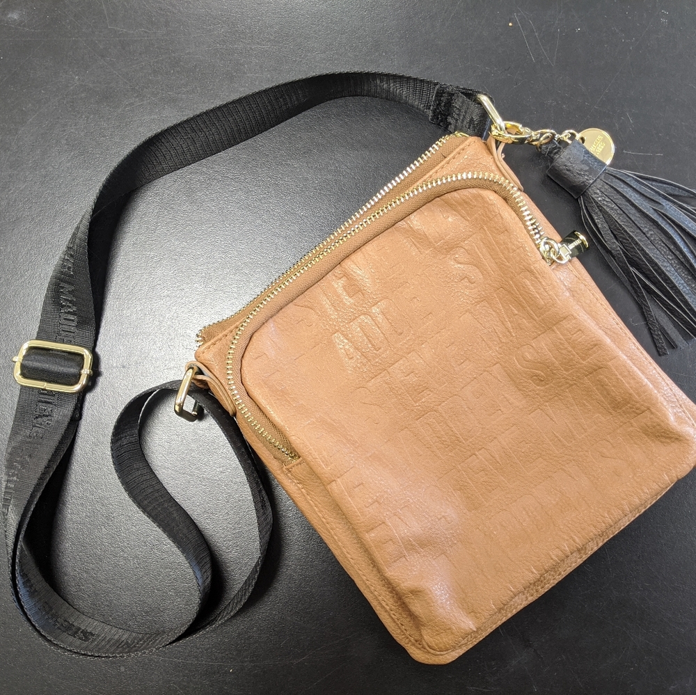 Steve Madden crossover bag